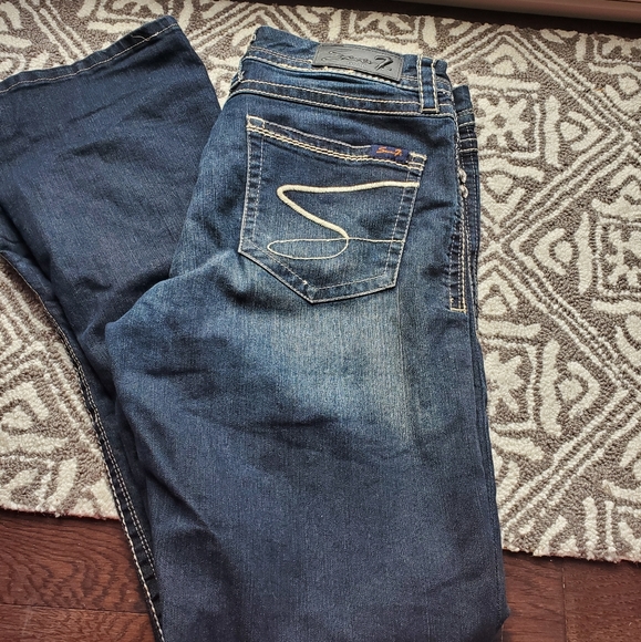 Seven boot cut Jeans, with jeweled buttons - Picture 1 of 3